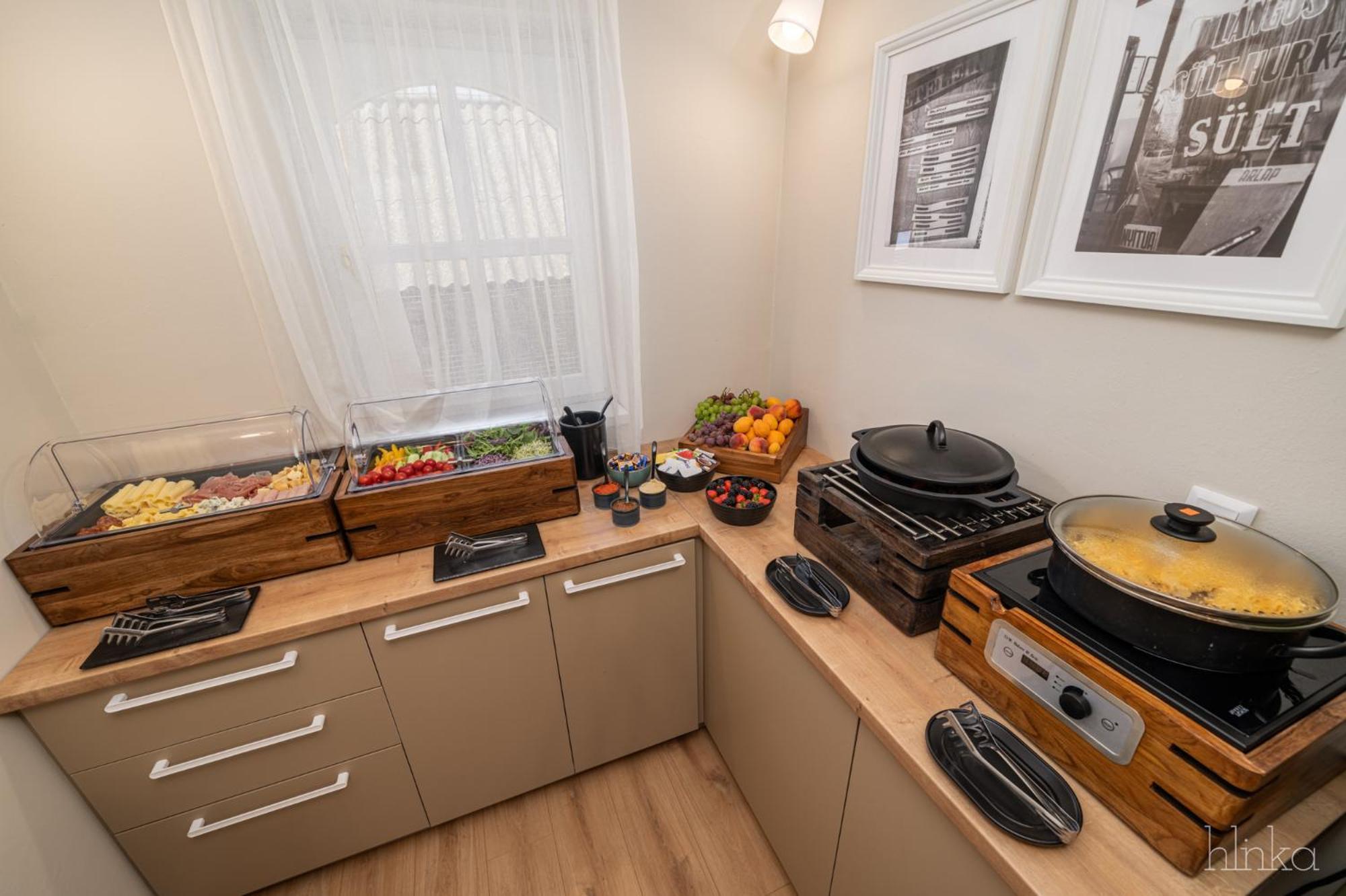 Delceg Rece Minihotel Balatonkenese Kültér fotó
